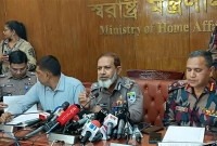 স্বরাষ্ট্র-মন্ত্রণালয়ে-জরুরি-সংবাদ-সম্মেলনে-হাদির-হত্যাকারী-সম্পর্কে-যা-জানালেন-অতিরিক্ত-আইজিপি
