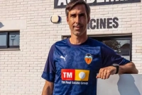 মর্মান্তিক-দুর্ঘটনায়-তিন-সন্তানসহ-প্রাণ-হারিয়েছেন-কোচ