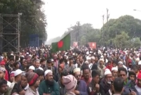 খালেদা-জিয়াকে-শেষ-শ্রদ্ধা-জানাতে-মানিক-মিয়া-অ্যাভিনিউয়ে-সর্বস্তুরের-মানুষ