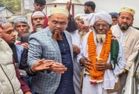 মাত্র-১৩-বছর-বয়সে-যোগদান-টানা-৭২-বছর-ইমামতি-আবেগঘন-বিদায়