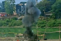 ফরিদপুরে-স্কুল-ব্যাগে-মিলল-শক্তিশালী-বোমা-ঘটনাস্থলে-সেনাবাহিনী-ও-পুলিশ