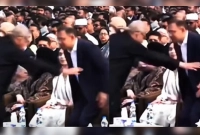 মির্জা-ফখরুলকে-দেখেই-দাঁড়িয়ে-সম্মান-জানালেন-তারেক-রহমান