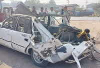 প্রাইভেটকারে-ভয়াবহ-বিস্ফোরণ-গাড়িটি-ধ্বংসস্তূপে-পরিণত