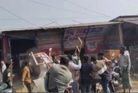 বিএনপি-ও-জামায়াত-কর্মী-সমর্থকদের-মধ্যে-ভয়াবহ-সংঘর্ষ-ঘটনাস্থলে-পুলিশ-ও-সেনাবাহিনী