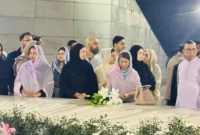 জিয়াউর-রহমান-ও-খালেদা-জিয়ার-কবর-জিয়ারত-করলেন-পরিবারের-সদস্যরা