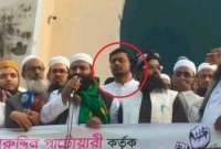 এবার-সবাইকে-চমকে-দিলেন-নাসীরুদ্দীন-পাটওয়ারী