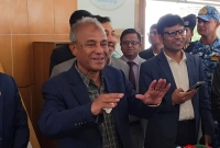 সাংবাদিককে-স্বরাষ্ট্রমন্ত্রীর-দায়িত্ব-দিতে-চান-স্বরাষ্ট্র-উপদেষ্টা