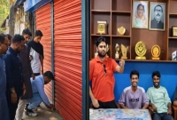 মুন্সিগঞ্জে-আওয়ামী-লীগের-কার্যালয়ে-তালা-দিল-এনসিপি-নেতাকর্মীরা