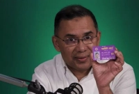 আপাতত-১৪-উপজেলায়-একটি-করে-ইউনিয়নে-ফ্যামিলি-কার্ড