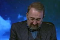 আয়াতুল্লাহ-খামেনির-মৃত্যুসংবাদ-পড়তে-গিয়ে-কান্নায়-ভেঙে-পড়লেন-উপস্থাপক