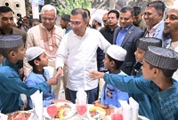 আলেম-ওলামা-মাশায়েখ-ও-এতিমদের-সম্মানে-প্রধানমন্ত্রীর-ইফতার-মাহফিল