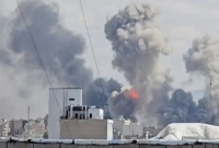 ইরানের-হামলার-ভয়ে-মধ্যপ্রাচ্যের-বিভিন্ন-বাসাবাড়ি-ও-হোটেলে-আত্মগোপনে-মার্কিন-সেনারা