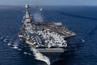 যুক্তরাষ্ট্রের-বিমানবাহী-রণতরী-আগুনে-জ্বলছে-টানা-৩০-ঘণ্টা-ধরে