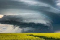 আজ-রাতেই-১০-জেলায়-আঘাত-হানতে-পারে-প্রবল-ঝড়