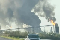 যুক্তরাষ্ট্রে-তেল-শোধনাগারে-ভয়াবহ-বিস্ফোরণ-এতে-৮০০-জন-কর্মী-ছিল