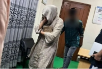 অন্তরঙ্গ-অবস্থায়-ধরা-খেল-বেরোবি-ছাত্রী-ও-ঢাবি-ছাত্র