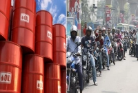 আর-যত-দিন-চলবে-দেশে-থাকা-মজুদ-পেট্রল-অকটেন-ডিজেলে