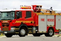 শপিংকমপ্লেক্সে-ভয়বহ-আগুন-নিয়ন্ত্রণে-ফায়ার-সার্ভিসের-পাঁচটি-ইউনিট