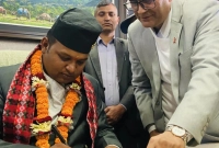 স্ত্রীকে-নিয়োগ-দিয়ে-বরখাস্ত-হলেন-মন্ত্রী