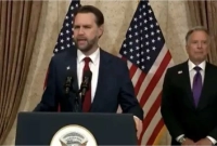 ২১-ঘণ্টা-ধরে-যুক্তরাষ্ট্র-ইরান-আলোচনা-সমঝোতার-ব্যাপারে-যা-জানালেন-ভ্যান্স