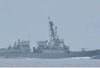 ইরান-ক্ষেপণাস্ত্র-তাক-করতেই-হরমুজ-থেকে-‘পালাল’-মার্কিন-যুদ্ধজাহাজ---আইআরজিসির-ভিডিও-প্রকাশ