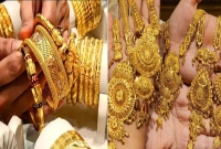 দেশের-বাজারে-টানা-তিন-দফায়-বড়-পতন-স্বর্ণের-দামে