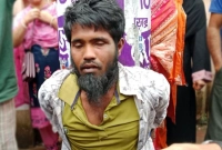 স্কুলের-সামনে-ছাত্রীকে-উত্ত্যক্ত-ও-শ্লীলতাহানি-গণপিটুনি-সেই-বখাটেকে