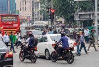 ট্রাফিক-আইন-ভাঙলে-অটো-নোটিশ-হাজিরা-না-দিলে-গ্রেপ্তারি-পরোয়ানা