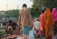 ‘দুই-কেজি-গরুর-মাংস-৫৫০-টাকা-দিয়ে-কিনেছি’