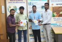 জন্মের-২৭-বছর-পর-বাবা-ডাকার-স্বীকৃতি-পেলেন-ছেলে