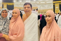 জনপ্রিয়-অভিনেত্রী-ভাবনার-ওমরাহ-পালন