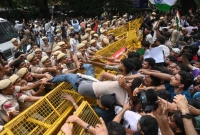 এবার-নতুন-সিদ্ধান্ত-ভারতের-‘ককরোচ-পার্টি’র