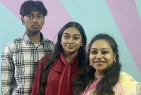 সৌদি-আরবে-সড়ক-দুর্ঘটনায়-দুই-ছেলে-মেয়েসহ-মা-নিহত