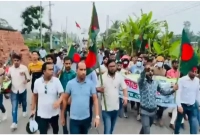 এবার-দিনের-আলোতে-প্রকাশ্যে-বিক্ষোভ-মিছিল-করল-নিষিদ্ধ-ছাত্রলীগ-নেতা-কর্মীরা