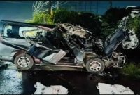 মাইক্রোবাসের-সঙ্গে-কাভার্ডভ্যানের-মুখোমুখি-সংঘর্ষ-৪-জনের-মৃত্যু