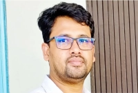 এক-স্বামীকে-নিয়ে-দুই-স্ত্রীর-মারামারি