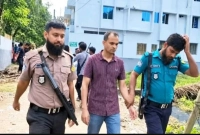 ষষ্ঠ-স্ত্রী-জানতে-পারেন-ওসি-মাহবুব-যে-জেলায়-যান-সেখানেই-বিয়ে-করেন