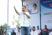 এই-ভাই-দাঁড়াও-না-বহু-বছর-পর-নানার-বাড়ি-আসছি-একটু-কথা-বলতে-দাও-প্রধানমন্ত্রী