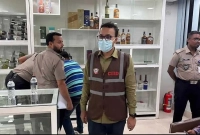 গভীররাতে-এক-যৌথ-অভিযান-সালমান-মুক্তাদিরের-শ্বশুরের-৪-মদের-গুদাম-সিলগালা