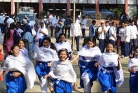 যে-সিদ্ধান্ত-শনিবার-শিক্ষাপ্রতিষ্ঠান-খোলা-রাখা-নিয়ে