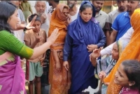 ৮৫-বছর-বয়সি-জয়নব-ভানুর-ছয়-ছেলের-পাকা-ঘর-অথচ-কারও-বাসায়-মায়ের-জন্য-একটি-কক্ষ-নেই