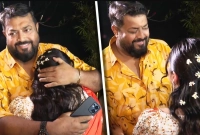 এক-আবেগঘন-মুহূর্তে-পরীমণিকে-বুকে-জড়িয়ে-ধরলেন-ওমর-সানী